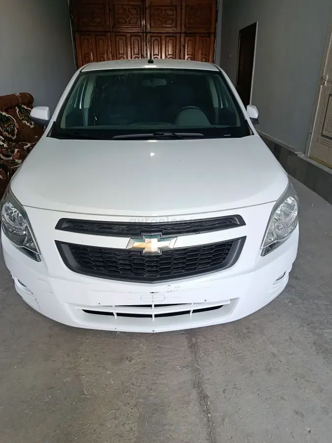 Chevrolet Cobalt,  2 позиция