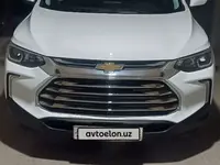 Chevrolet Tracker 2 2023 года, в Келес за 13 800 y.e. id7316804