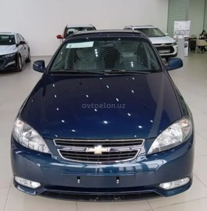 Chevrolet Gentra,  3 позиция
