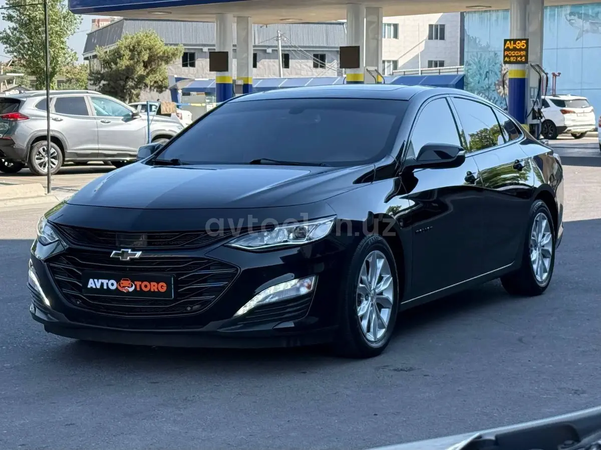 Chevrolet Malibu 2