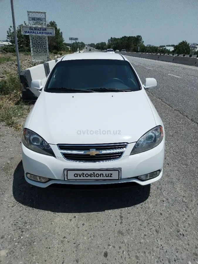 Chevrolet Gentra,  2 позиция