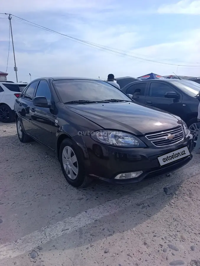 Chevrolet Gentra,  1 позиция