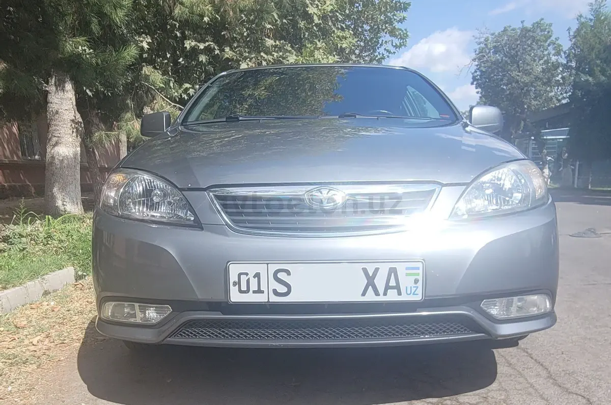 Daewoo Gentra,  1 позиция Газ-бензин