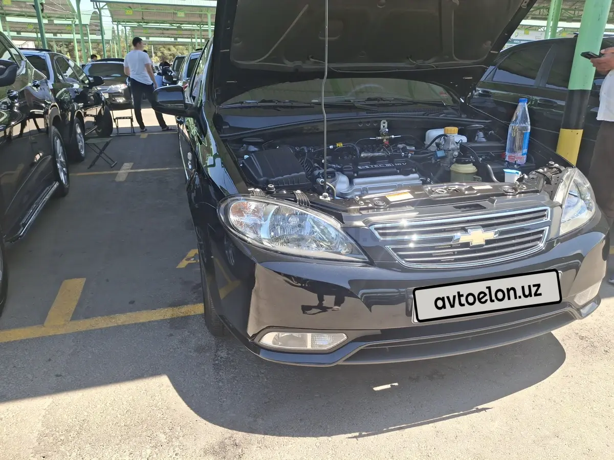 Chevrolet Gentra,  3 позиция
