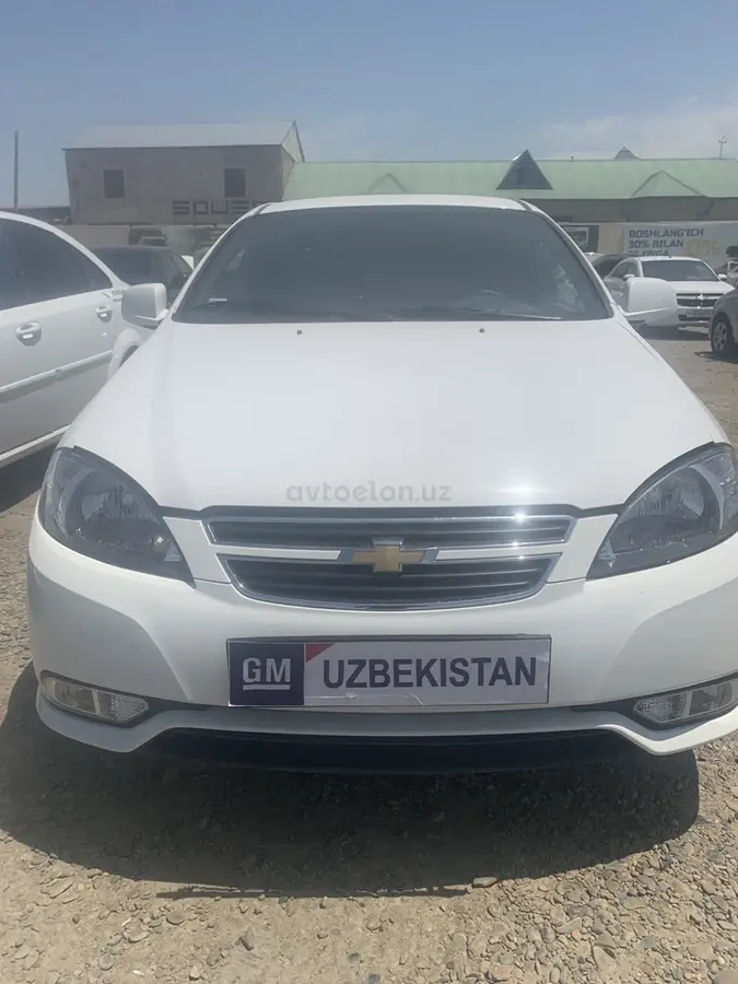 Chevrolet Gentra,  2 позиция