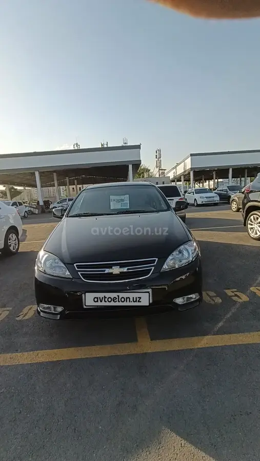 Chevrolet Gentra,  3 позиция