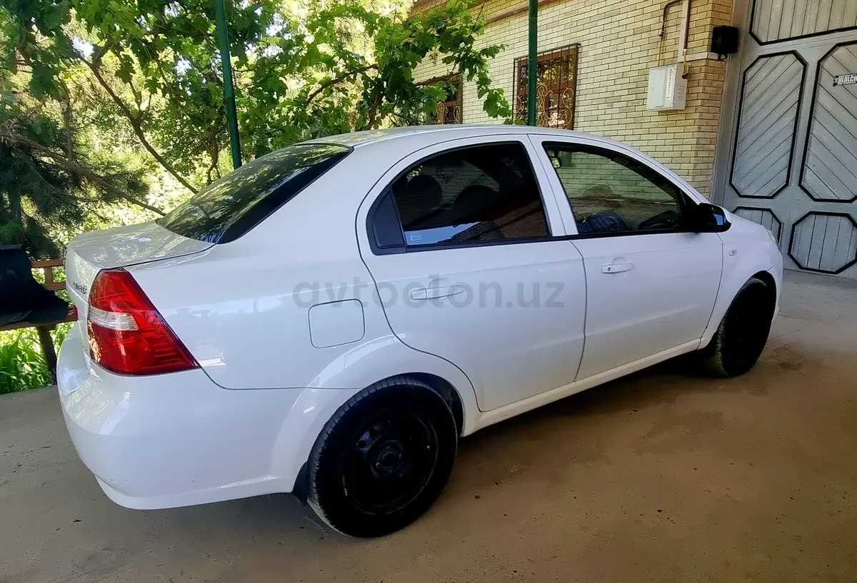 Chevrolet Nexia 3,  4 позиция