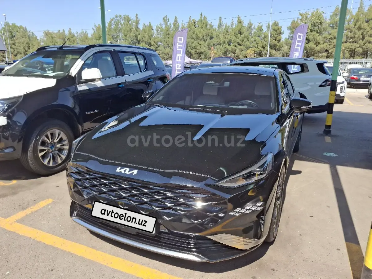 Kia K8