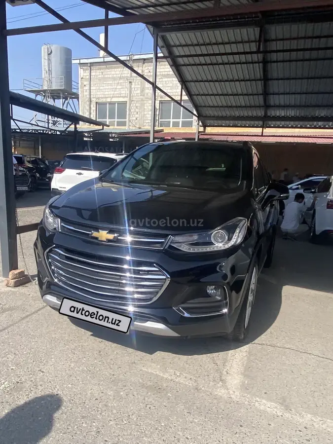Chevrolet Tracker,  2 позиция
