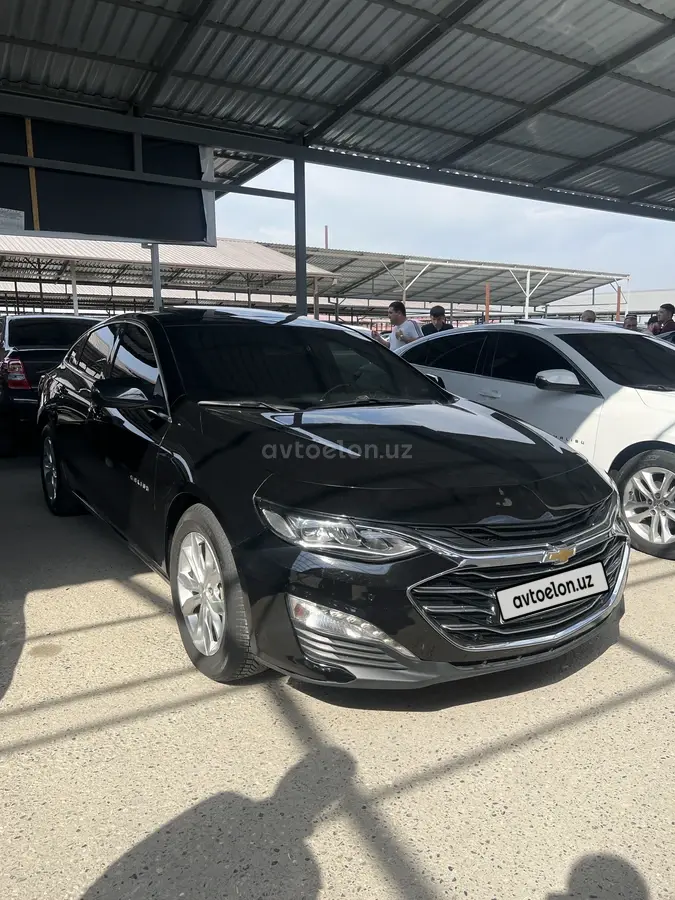 Chevrolet Malibu 2
