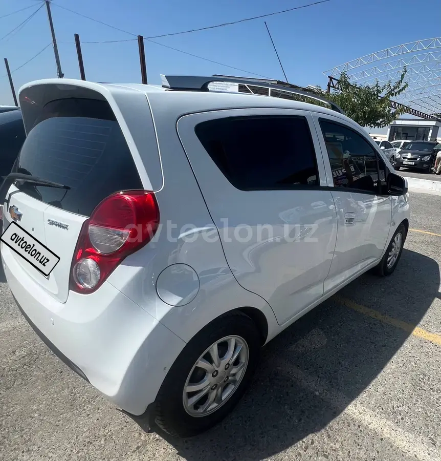 Chevrolet Spark,  4 позиция