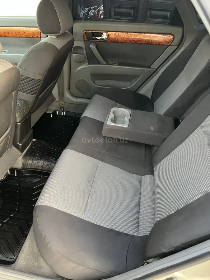 Chevrolet Lacetti,  3 позиция