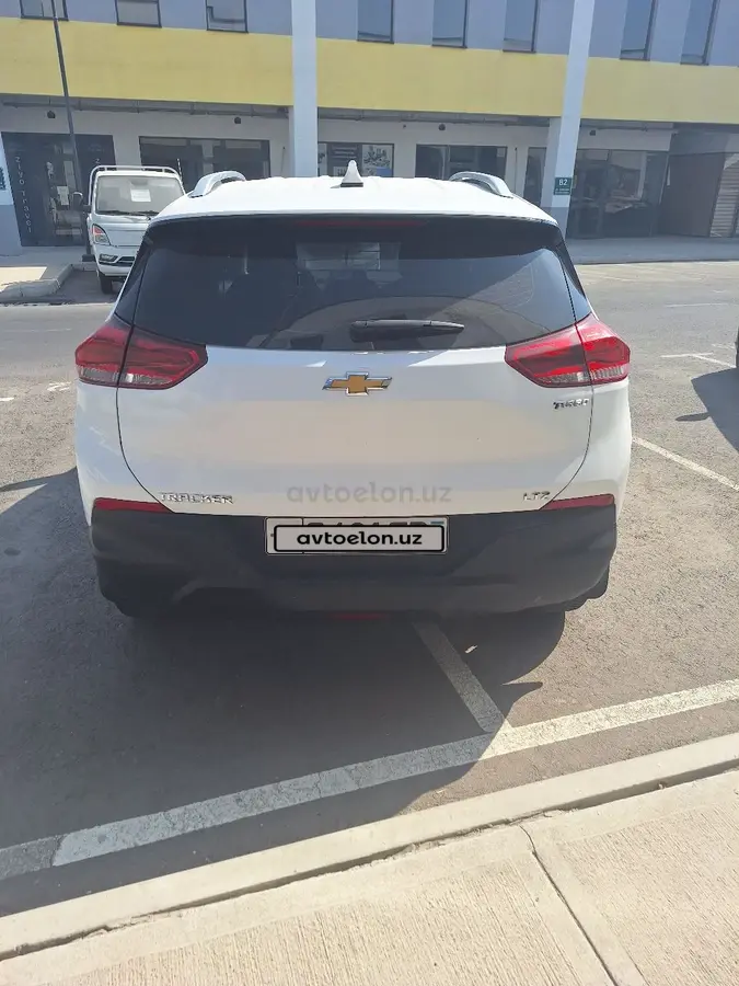 Chevrolet Tracker 2