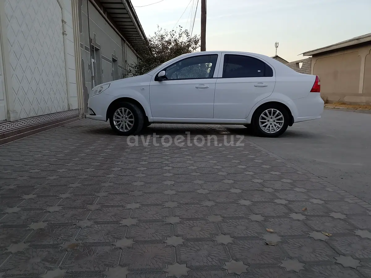 Chevrolet Nexia 3,  4 позиция