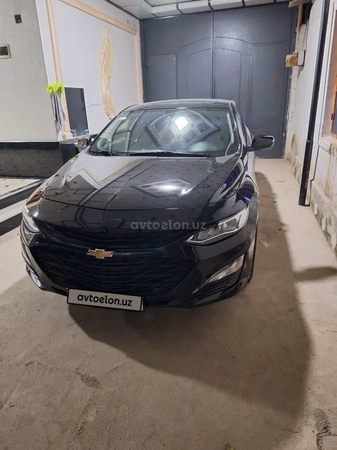Chevrolet Malibu 2