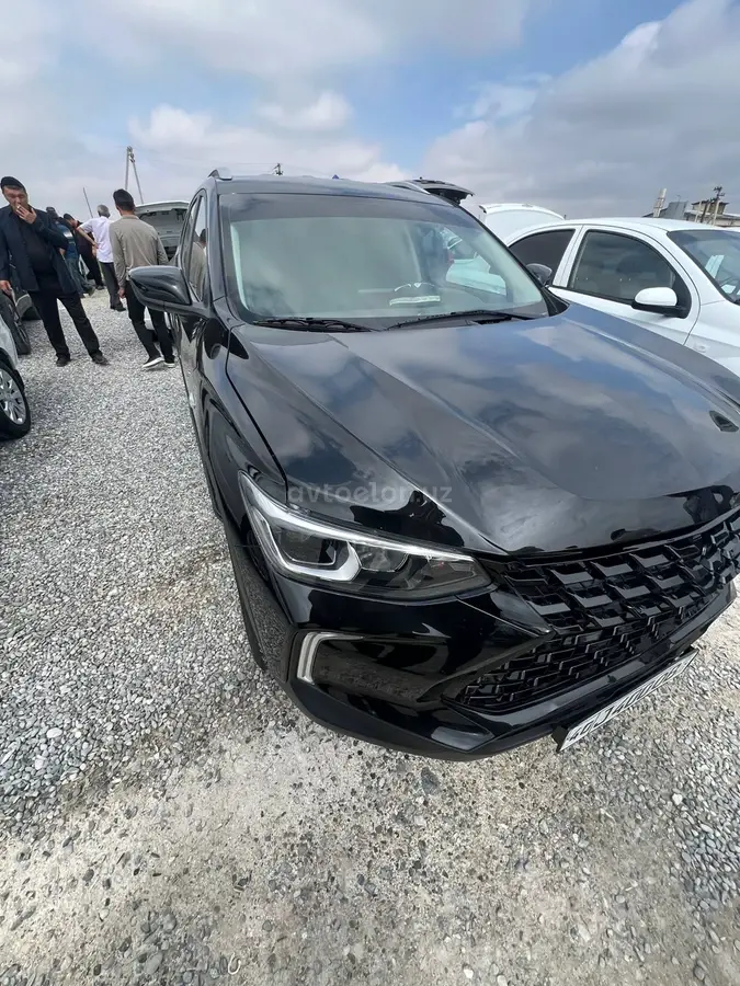 Chevrolet Tracker 2