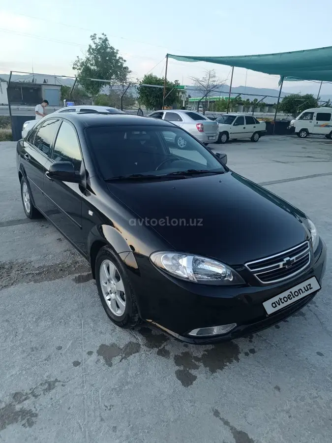 Chevrolet Gentra,  3 позиция