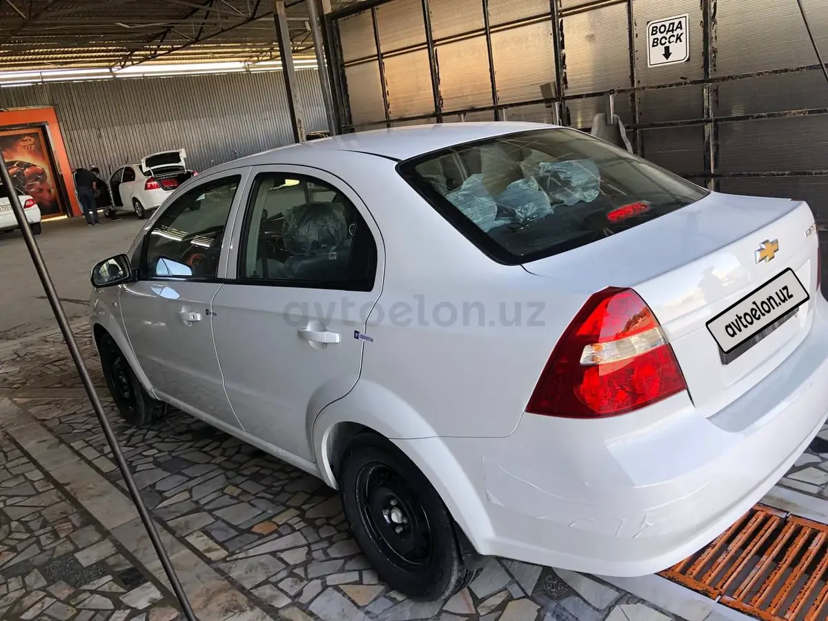 Chevrolet Nexia 3,  2 позиция