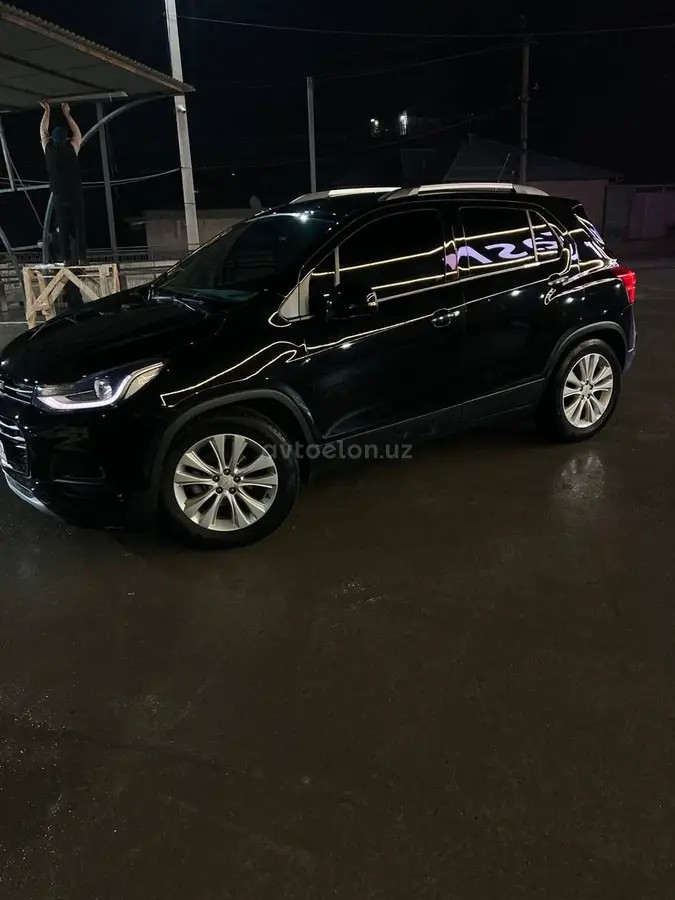 Chevrolet Tracker, 3 позиция