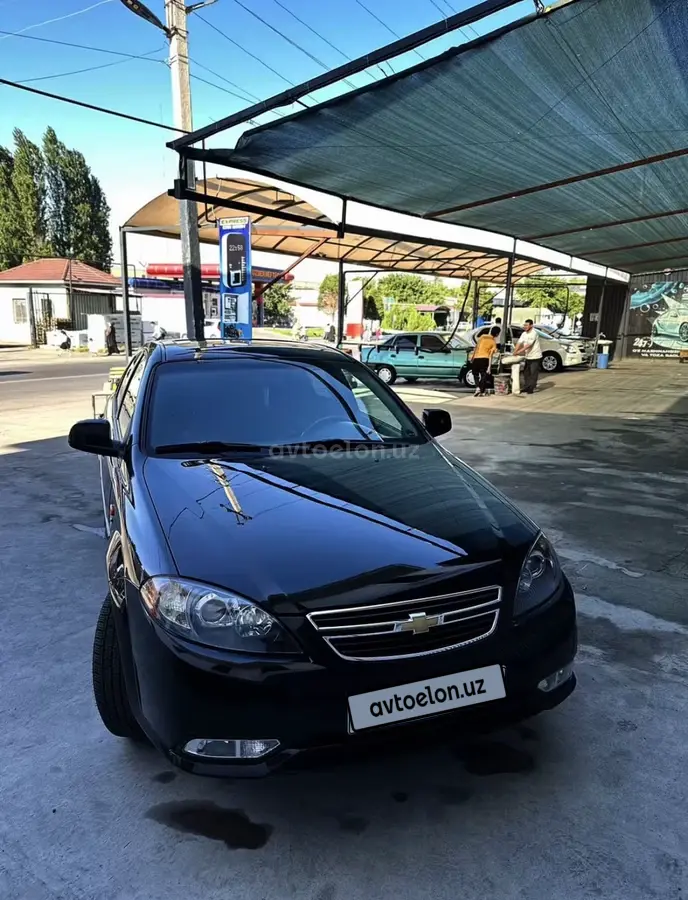 Chevrolet Gentra,  3 позиция