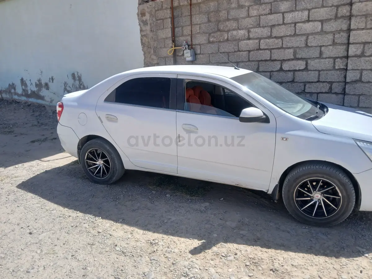 Chevrolet Cobalt,  2 позиция