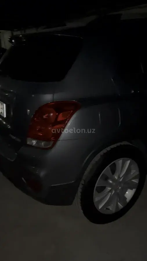 Chevrolet Tracker,  3 позиция