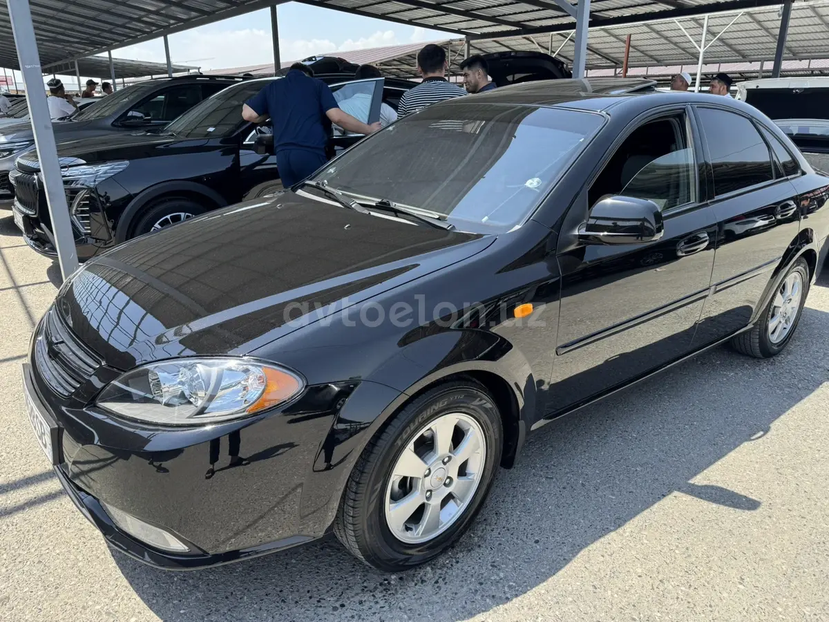 Chevrolet Gentra,  3 позиция