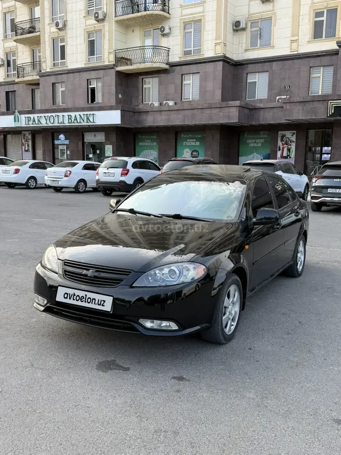 Chevrolet Gentra,  3 позиция
