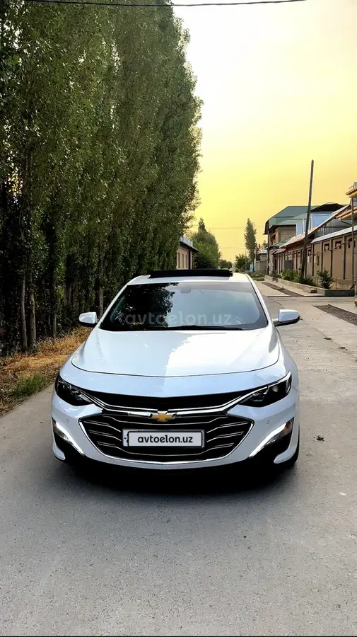 Chevrolet Malibu 2