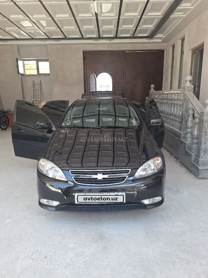 Chevrolet Gentra,  3 позиция