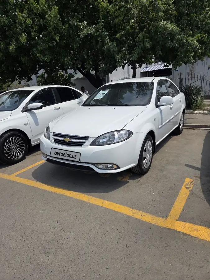 Chevrolet Gentra,  2 позиция