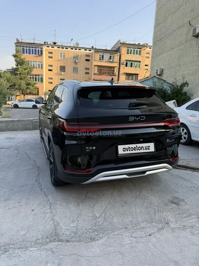 BYD Song Plus EV Champion