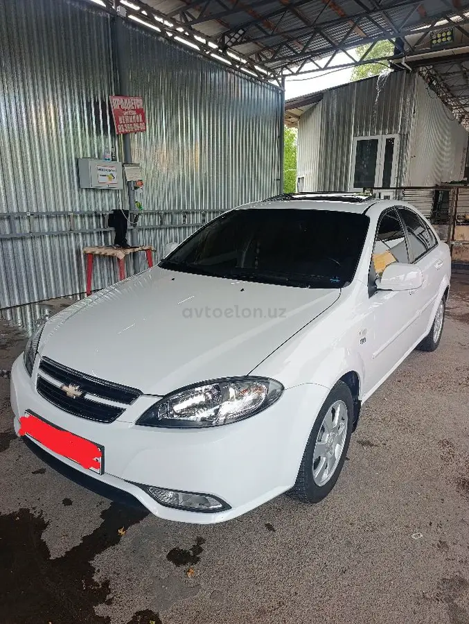 Chevrolet Gentra,  3 позиция