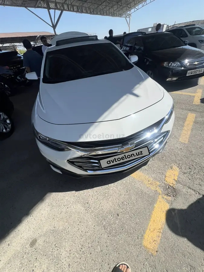 Chevrolet Malibu 2