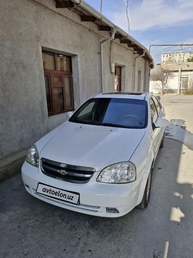 Chevrolet Lacetti,  3 позиция