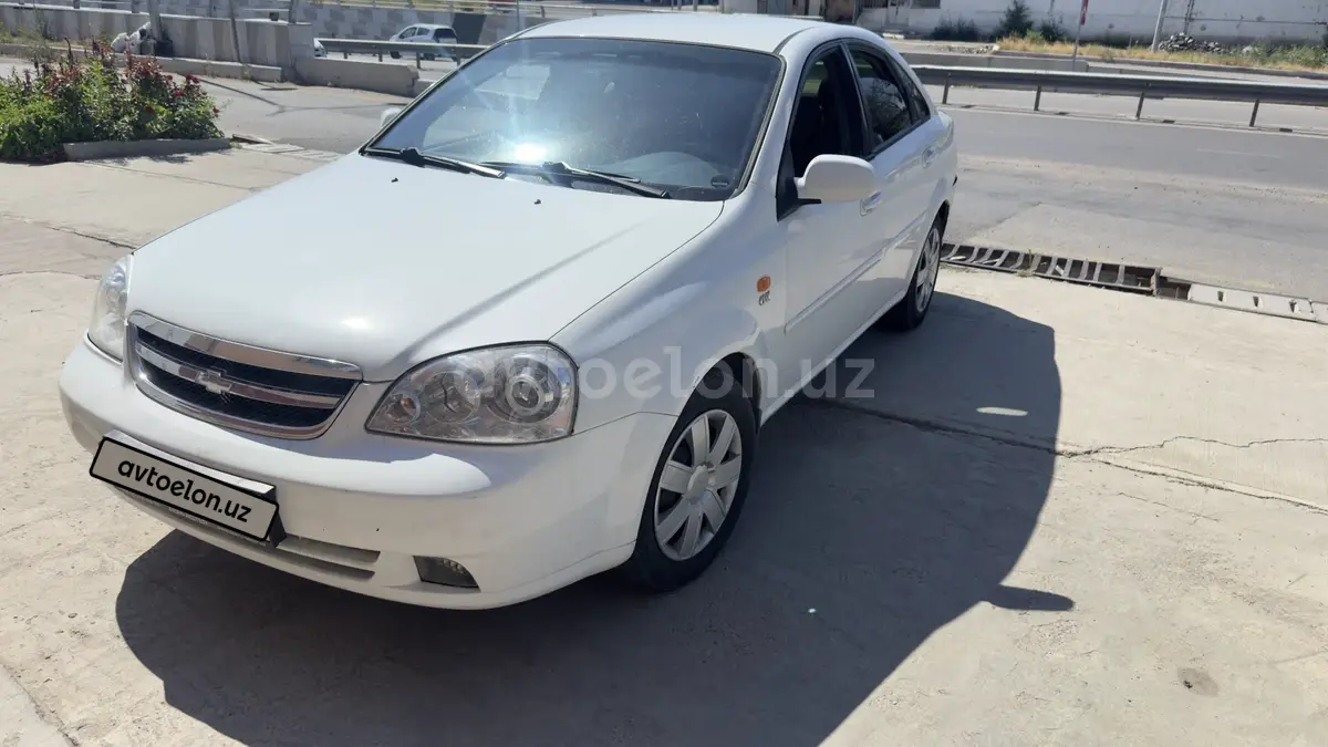 Chevrolet Lacetti,  3 позиция