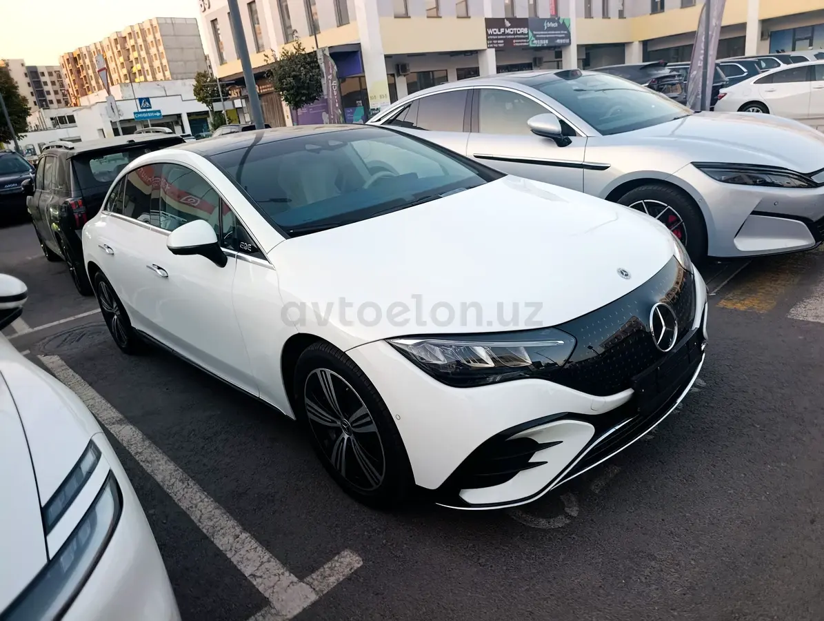 Mercedes-Benz EQE