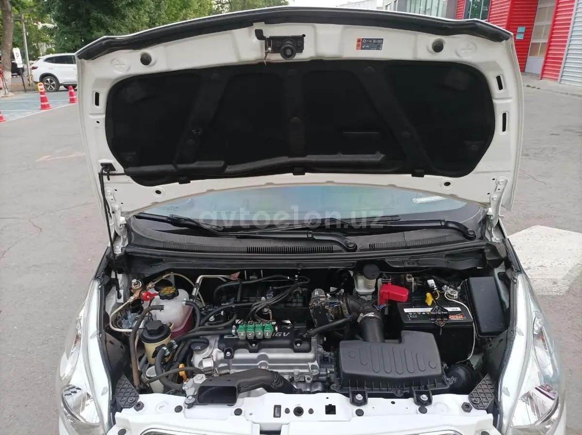 Chevrolet Spark,  3 позиция