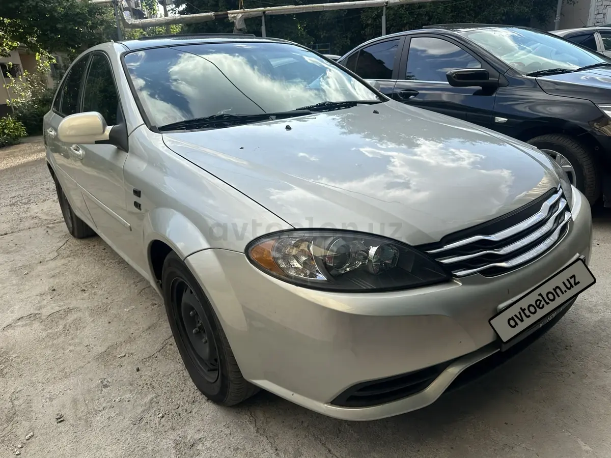 Chevrolet Lacetti,  3 позиция
