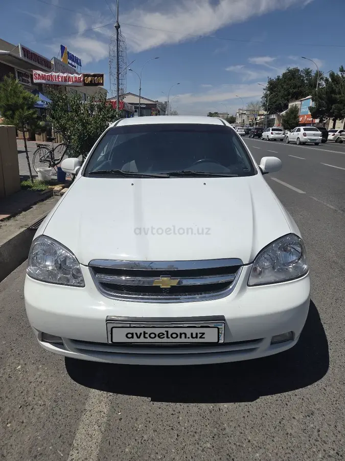 Chevrolet Lacetti,  1 позиция