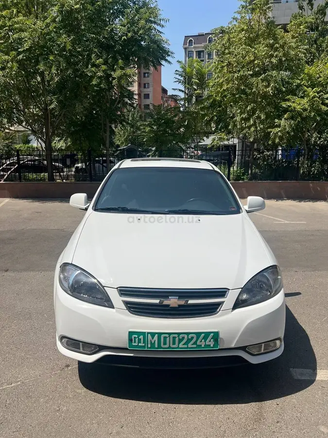 Chevrolet Gentra,  3 позиция