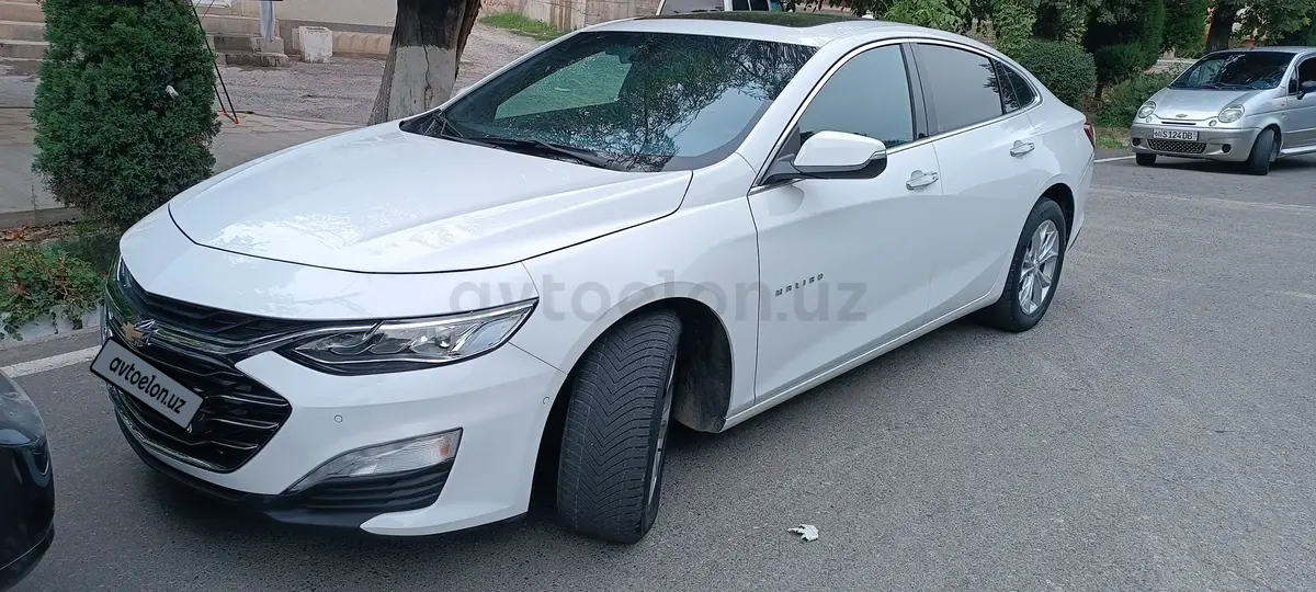 Chevrolet Malibu 2