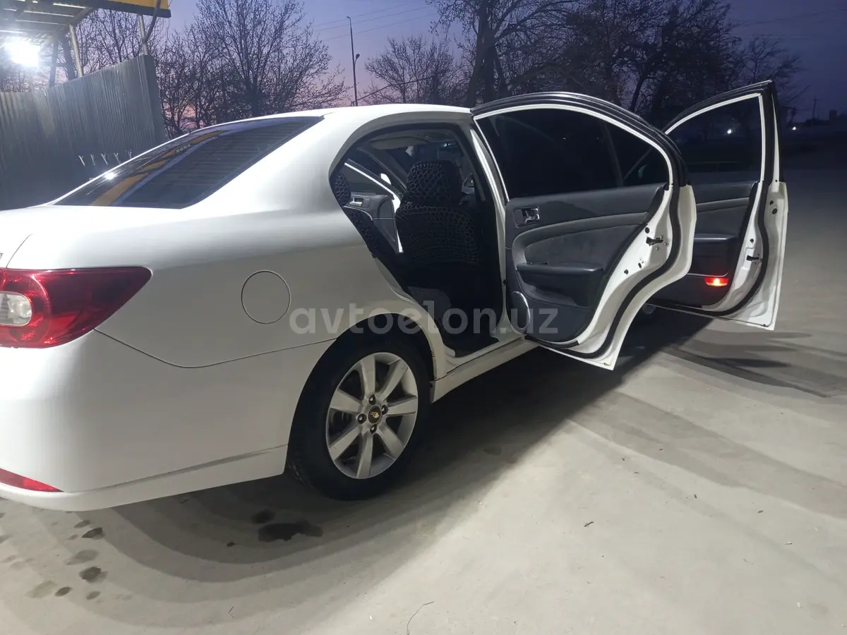 Chevrolet Epica,  1 позиция