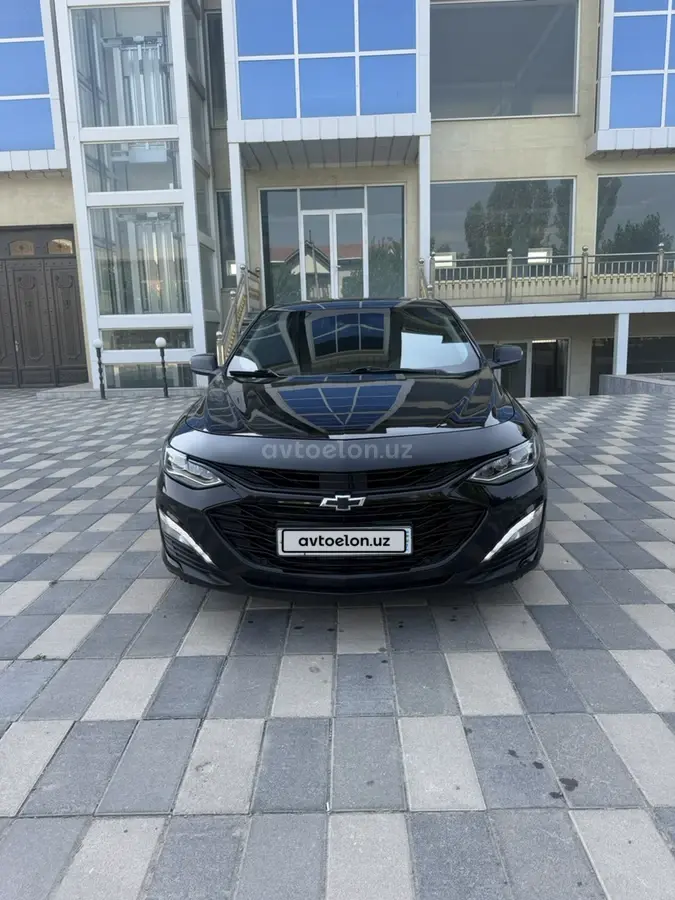 Chevrolet Malibu 2