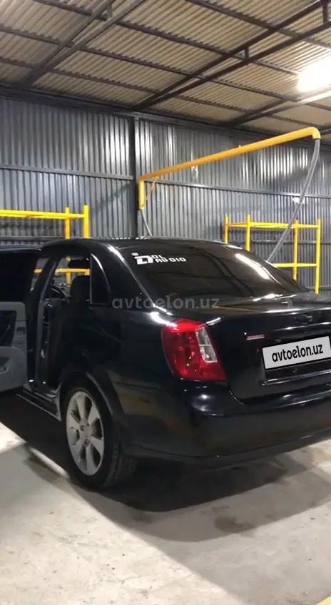 Chevrolet Lacetti,  3 позиция