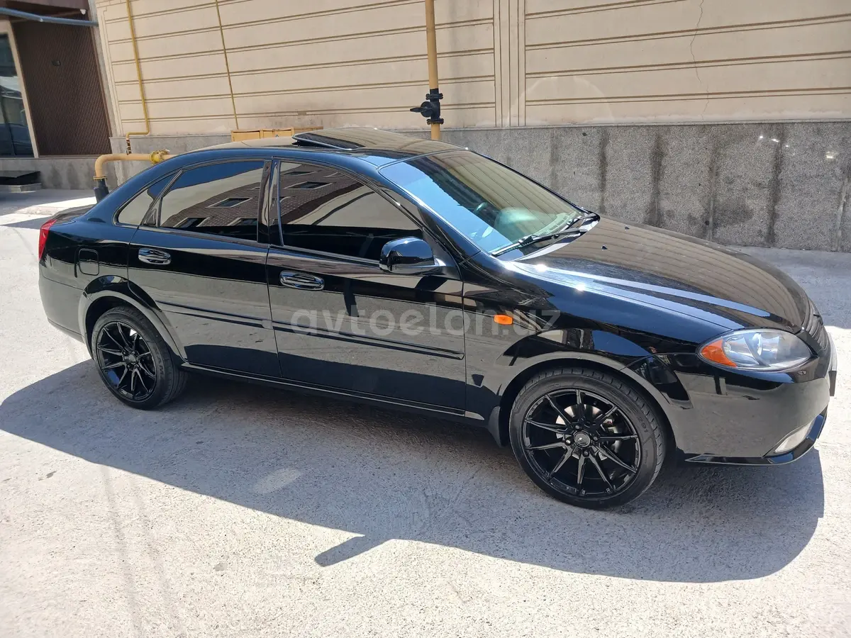 Chevrolet Gentra,  3 позиция