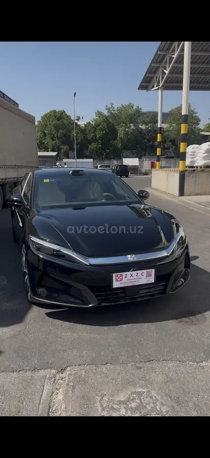 BYD Han L