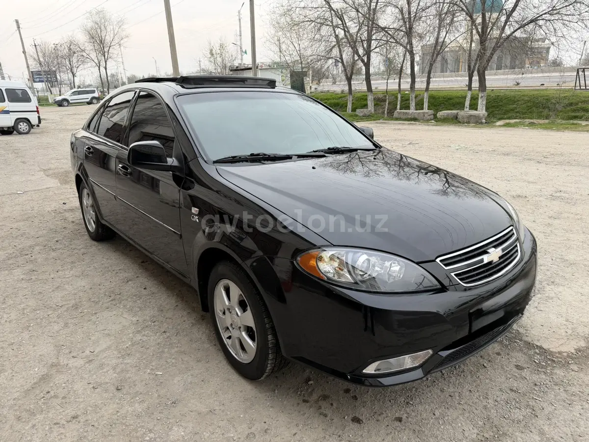 Chevrolet Gentra,  3 позиция
