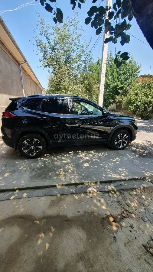 Chevrolet Tracker 2