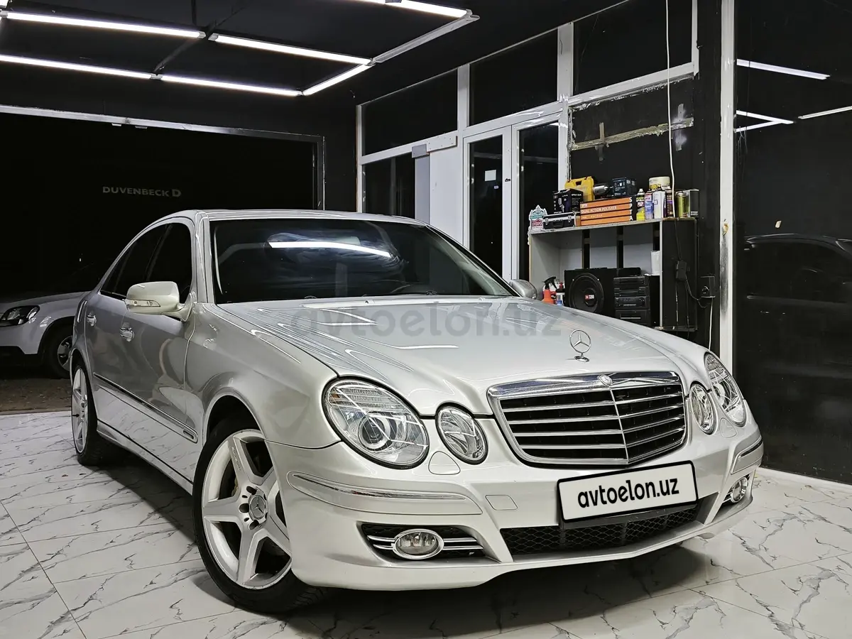 Mercedes-Benz E 200